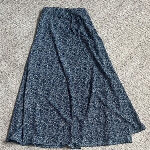 Lulu's Navy Floral Maxi Skirt